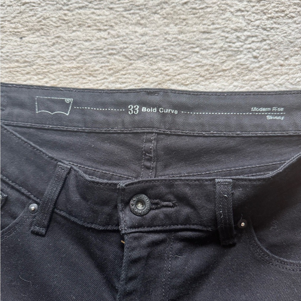 Levi's Women’s Bold Curve Modern Rise Skinny Black Jeans